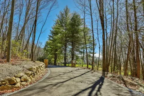 Lt Fcv 2 Flat Creek Drive Glenville NC 27836