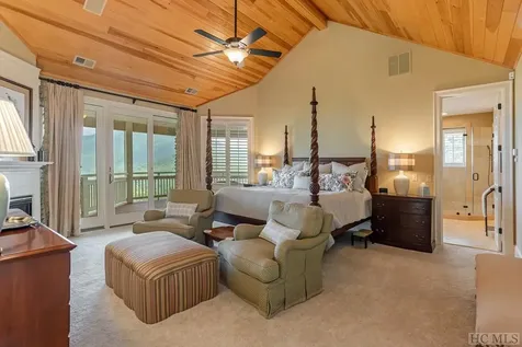 381 Round Top Mountain Road Sapphire NC 28774