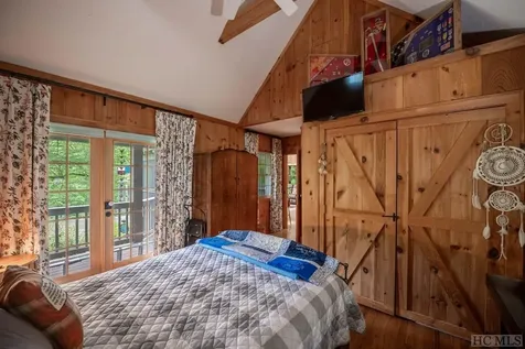 899 Boiling Springs Road Sapphire NC 28774