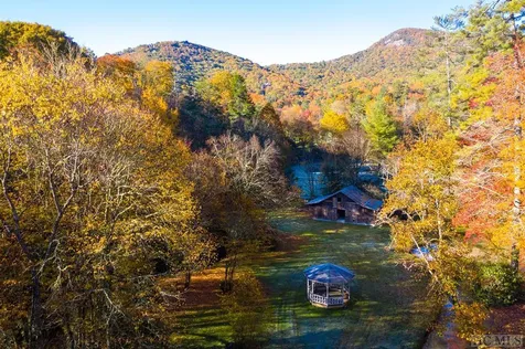 193 Shortoff Shadow Trail Highlands NC 28741