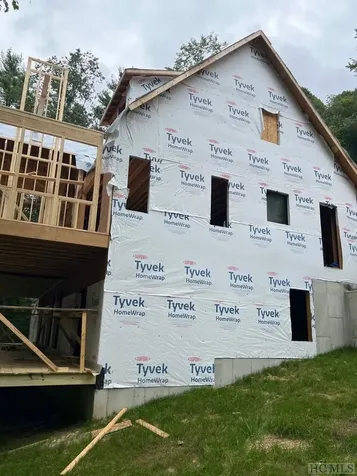 146 Wayside Lane Cullowhee NC 28723