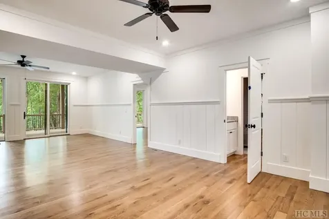 146 Wayside Lane Cullowhee NC 28723