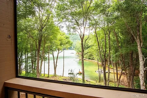 146 Wayside Lane Cullowhee NC 28723