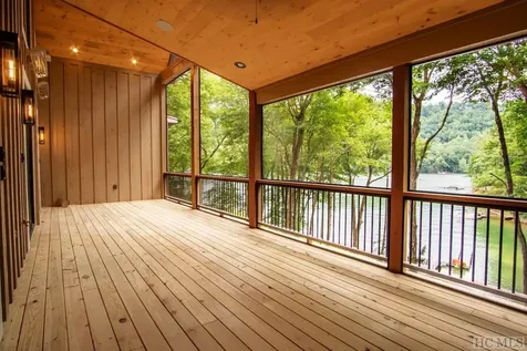 146 Wayside Lane Cullowhee NC 28723
