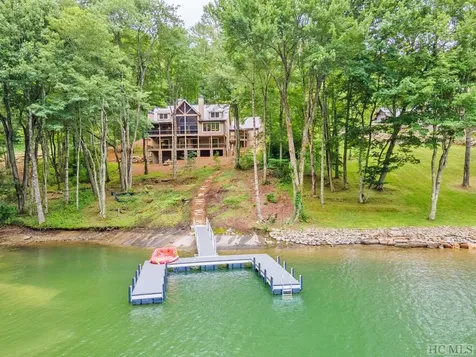 146 Wayside Lane Cullowhee NC 28723