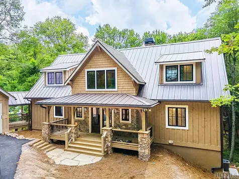 146 Wayside Lane Cullowhee NC 28723