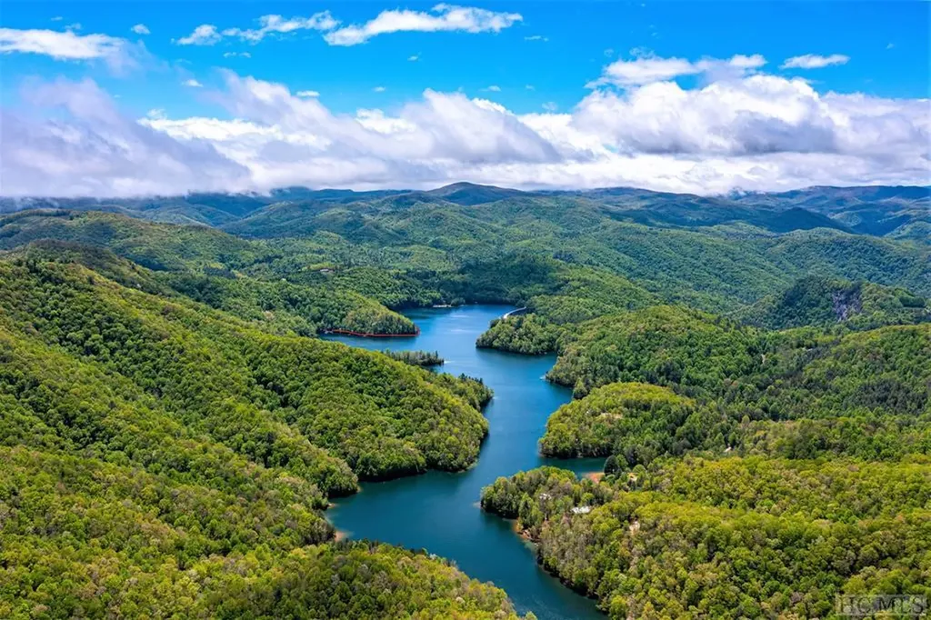 16c 16d Vess Owen Road Tuckasegee NC 28783