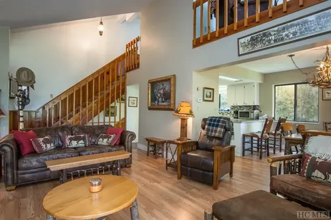 144 Toxaway Heights Lake Toxaway NC 28474