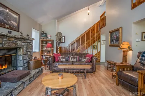 144 Toxaway Heights Lake Toxaway NC 28474