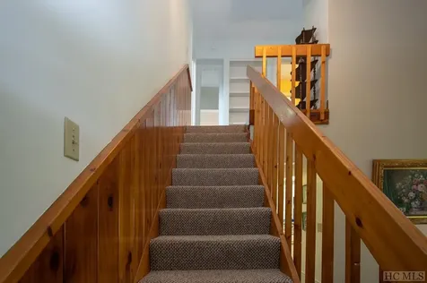 144 Toxaway Heights Lake Toxaway NC 28474