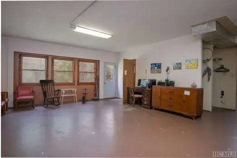 144 Toxaway Heights Lake Toxaway NC 28474