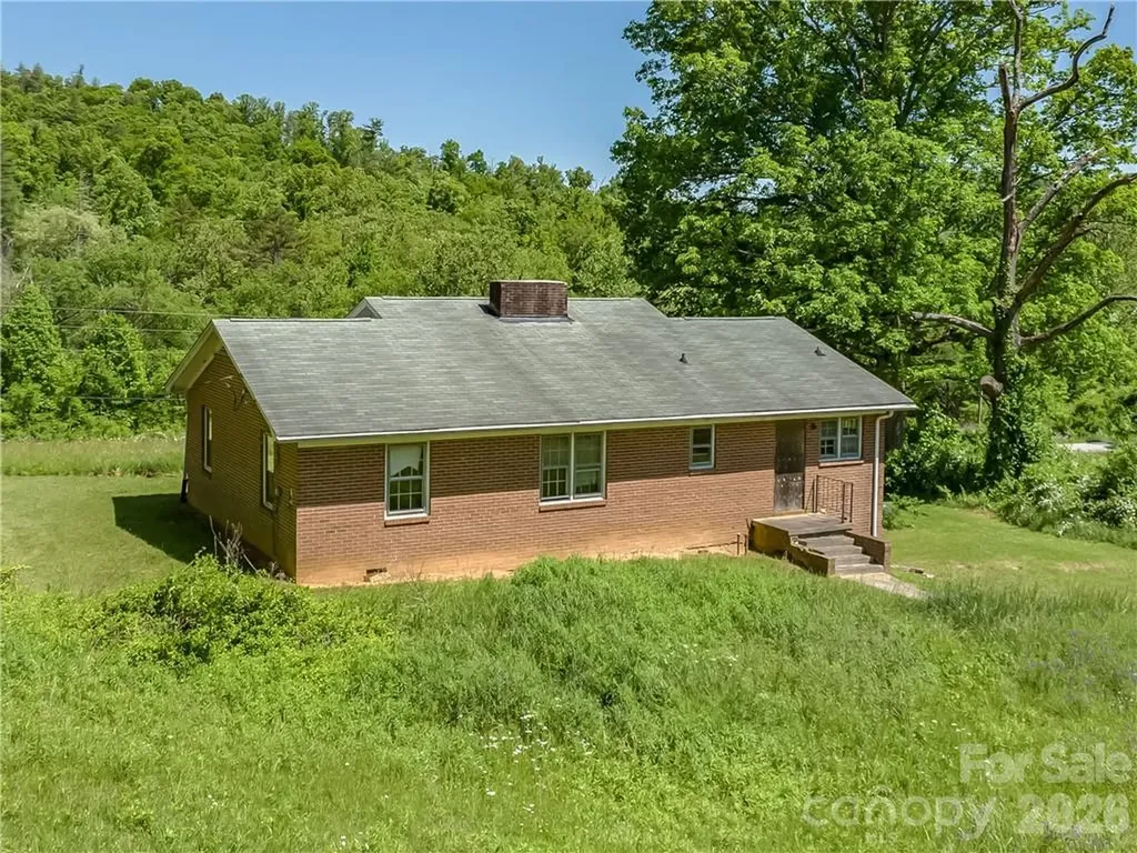 99999 Merrills Cove Road Asheville NC 28803