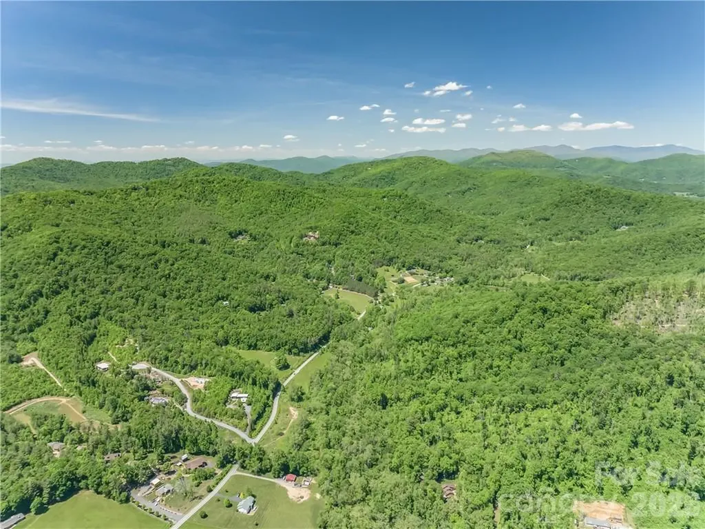 99999 Merrills Cove Road Asheville NC 28803