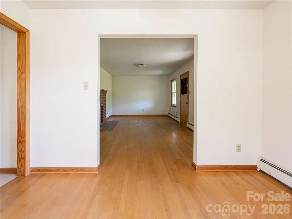 99999 Merrills Cove Road Asheville NC 28803