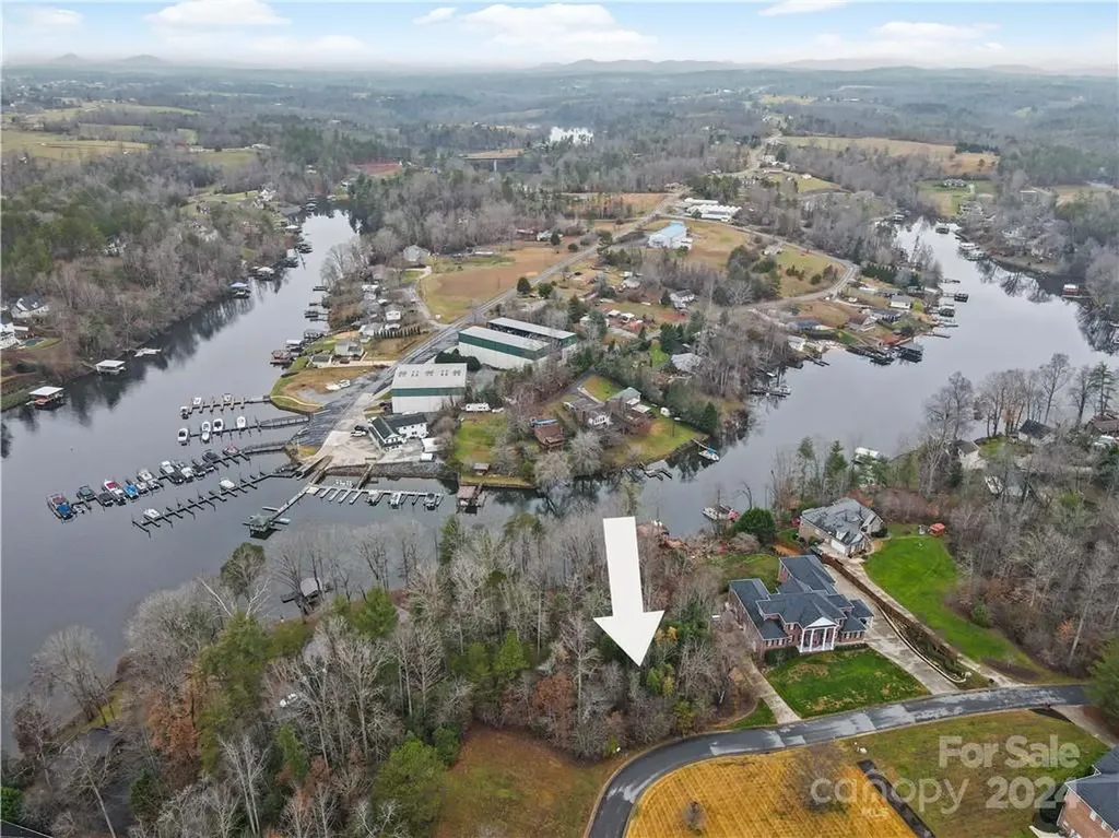100 Old Ferry Lane Hickory NC 28601