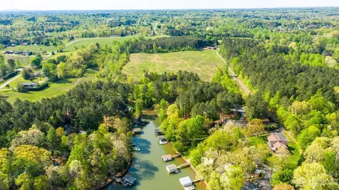 1341 Misty Lane Hickory NC 28601