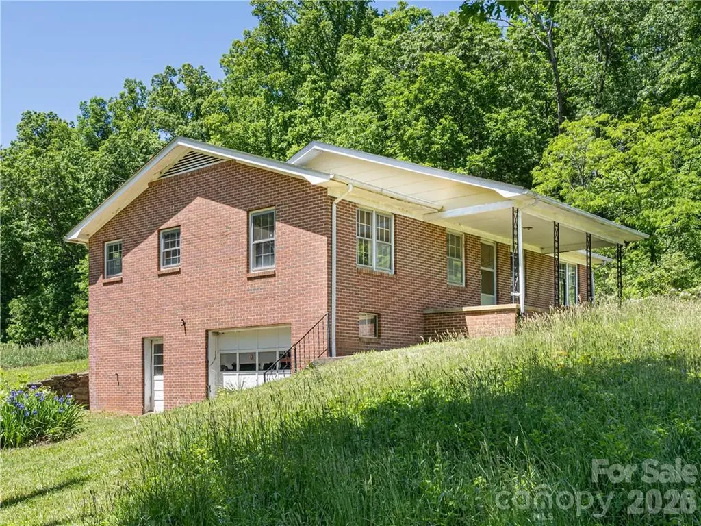 99999 Merrills Cove Road Asheville NC 28803