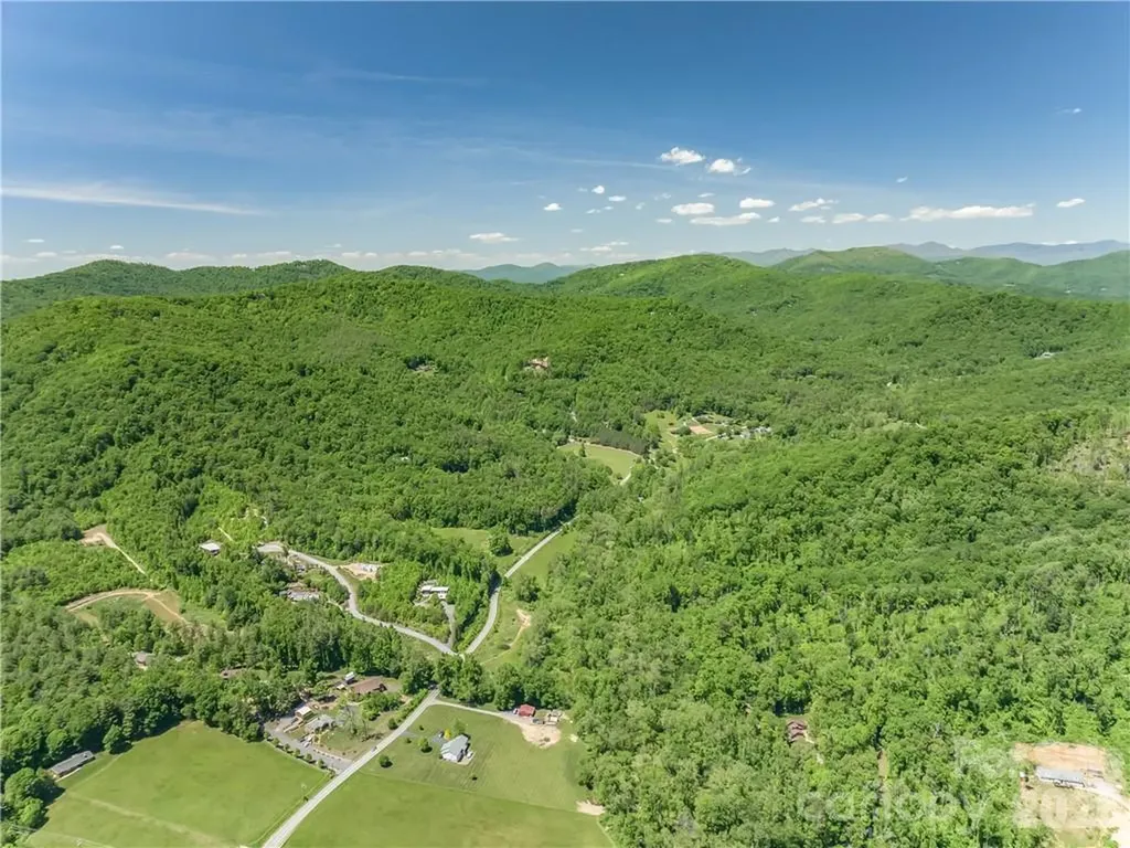 99999 Merrills Cove Road Asheville NC 28803
