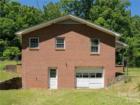99999 Merrills Cove Road Asheville NC 28803