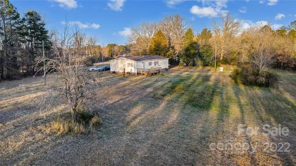 9504 Van Wyck Road Lancaster SC 29720