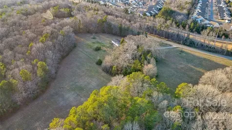 9504 Van Wyck Road Lancaster SC 29720