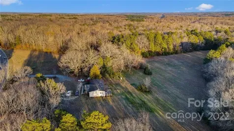 9504 Van Wyck Road Lancaster SC 29720
