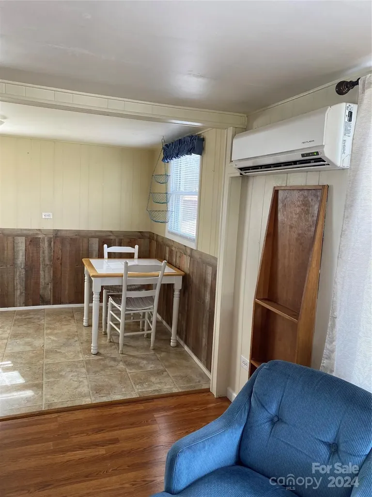 565 Neely Road Brevard NC 28712
