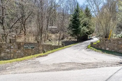 99999 Bartlett Mountain Road Asheville NC 28805