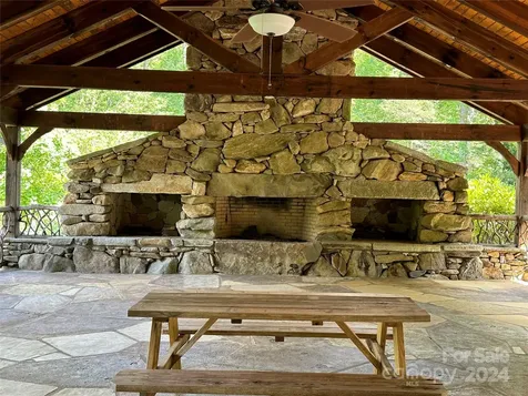 79 Peppervine Circle Rosman NC 28772