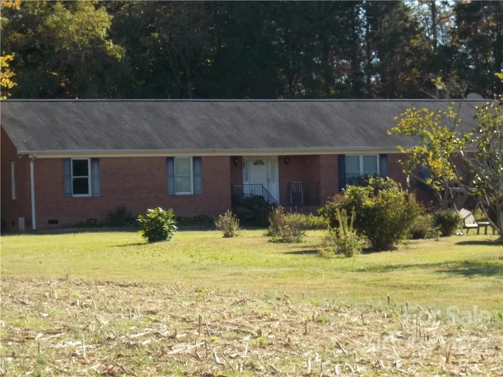 109 Brief Road W Fairview NC 28079