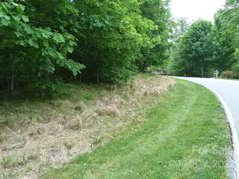 201 Bent Pine Trace Hendersonville NC 28739