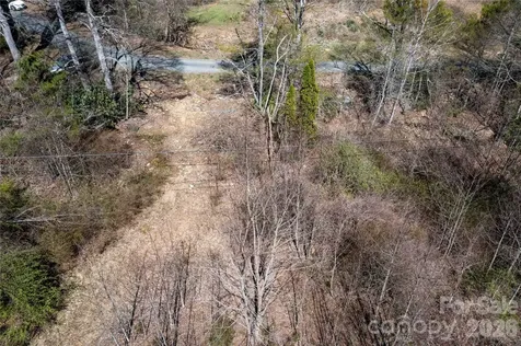 99 Banjo Branch Road Burnsville NC 28714