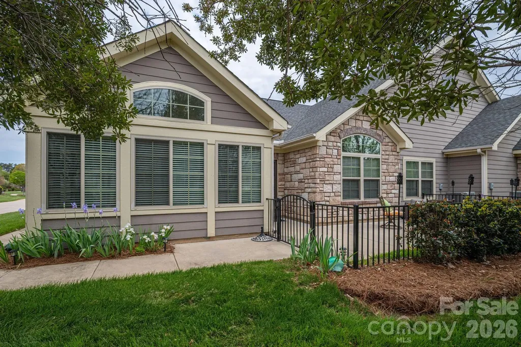 1434 Somersby Circle Gastonia NC 28054