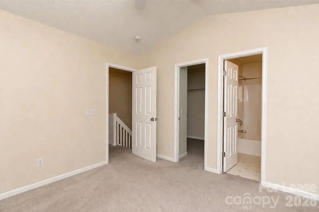 10034 Pergola View Court Charlotte NC 28213