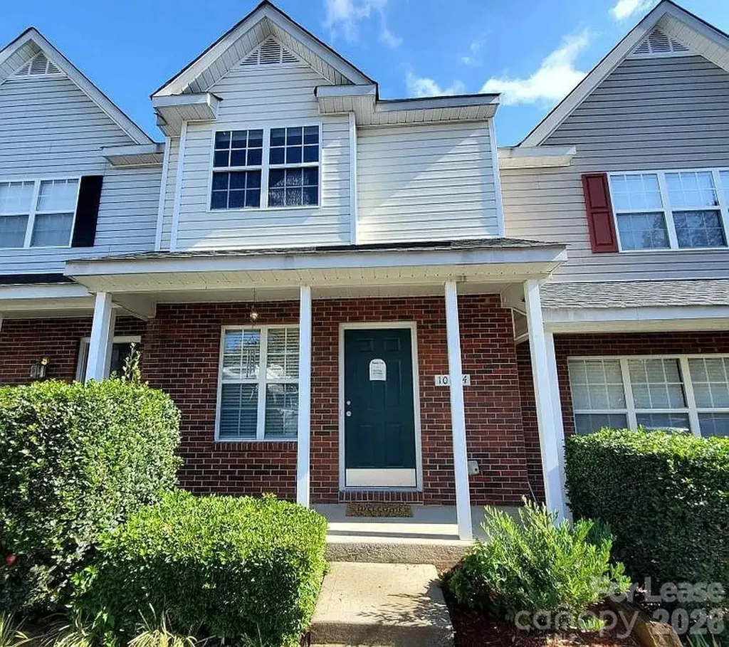 10034 Pergola View Court Charlotte NC 28213