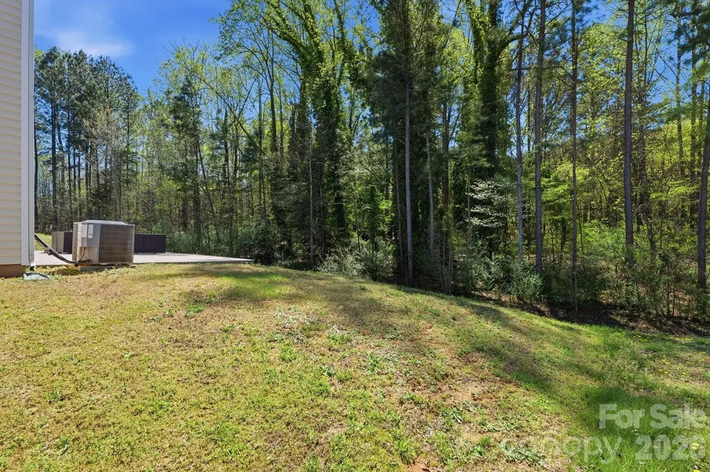 9528 Weikert Road Charlotte NC 28215