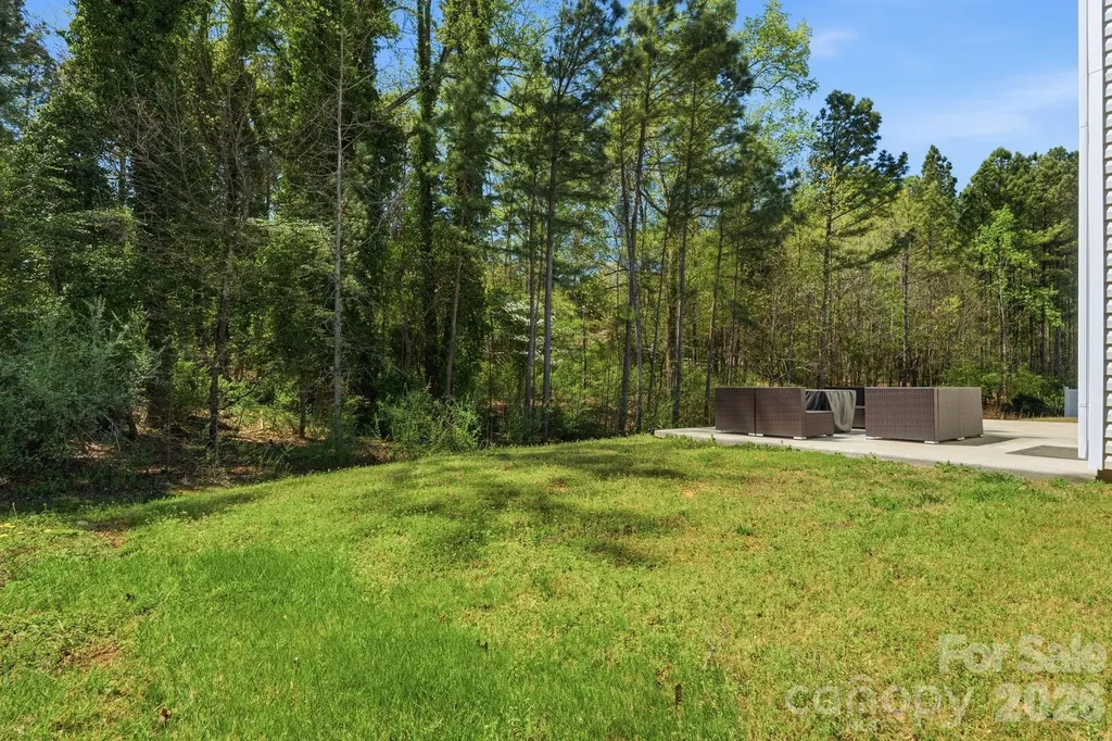 9528 Weikert Road Charlotte NC 28215