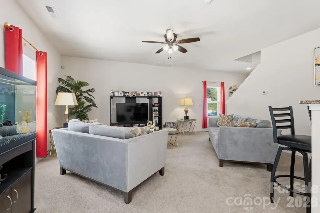 9528 Weikert Road Charlotte NC 28215