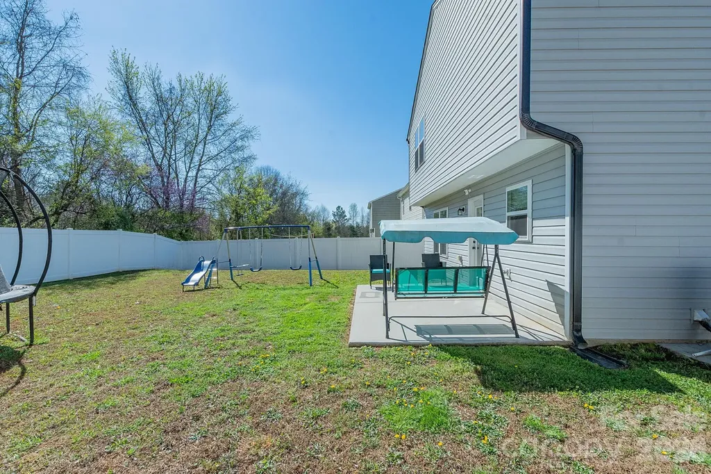 501 Caden Village Circle Lexington NC 27295