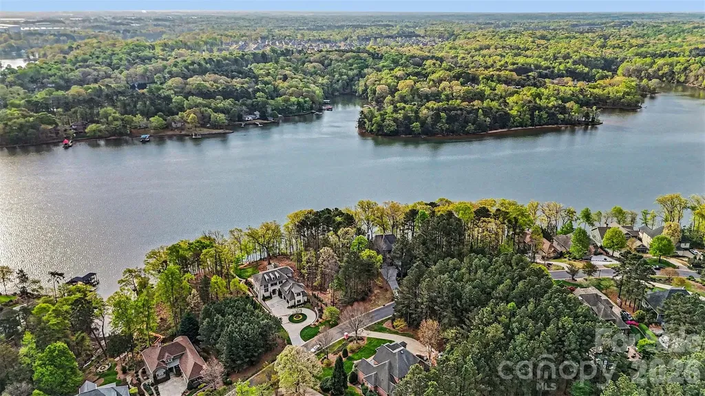 3217 Lake Pointe Drive Belmont NC 28173