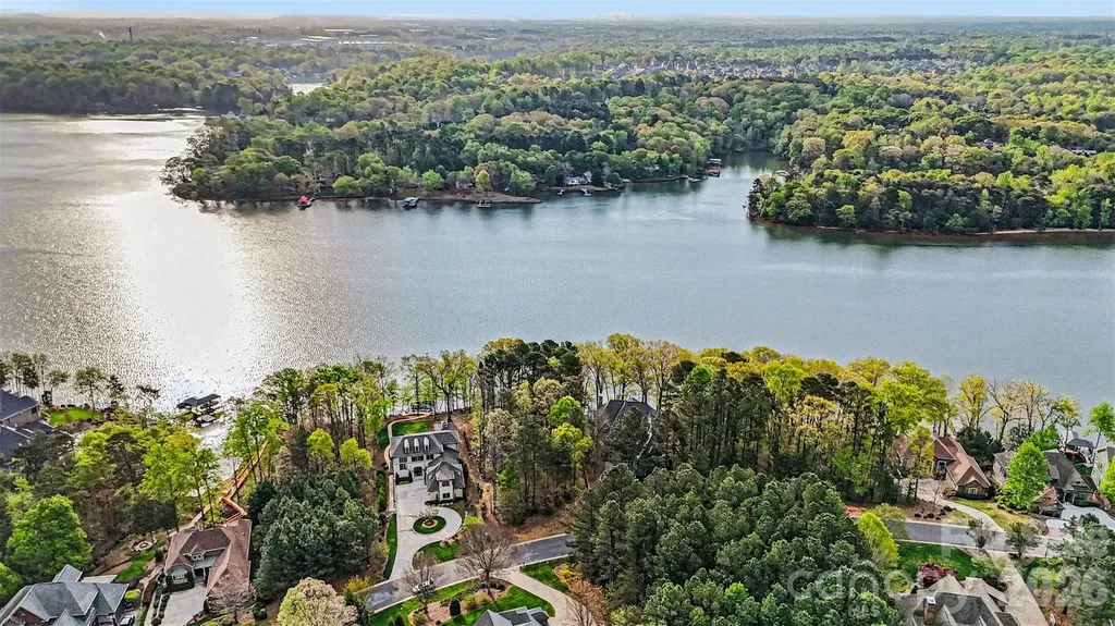 3217 Lake Pointe Drive Belmont NC 28173