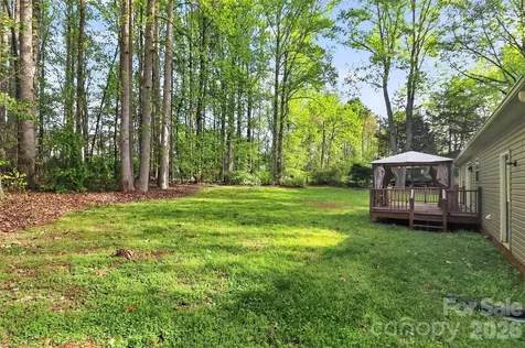 174 Overcreek Road Mooresville NC 28117