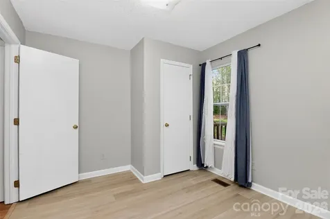 174 Overcreek Road Mooresville NC 28117