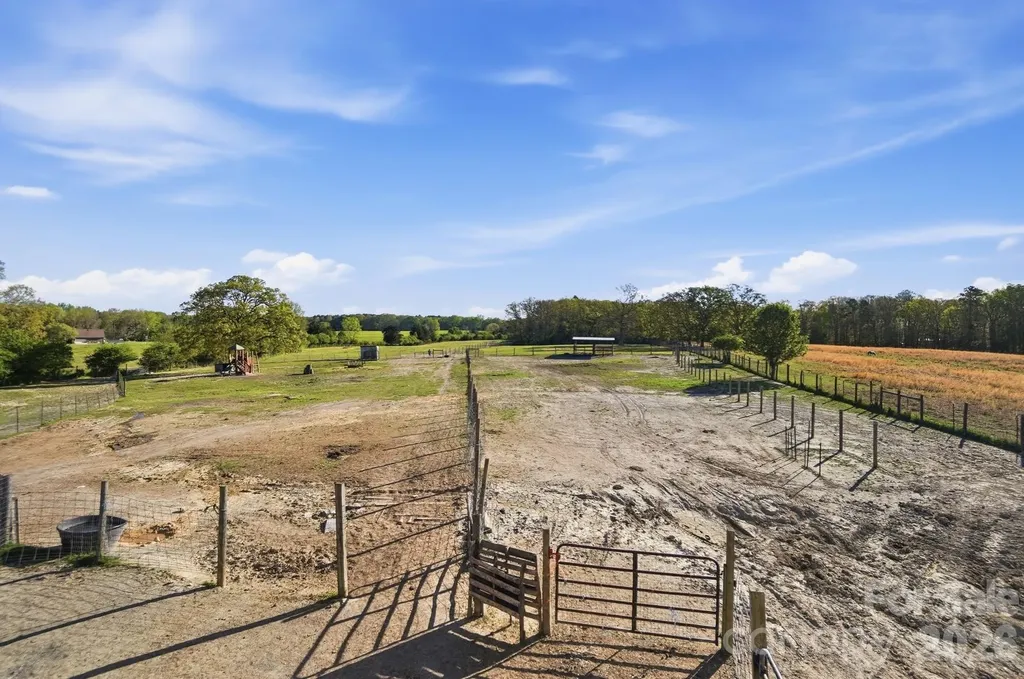 5727 S Rocky River Road Monroe NC 28112