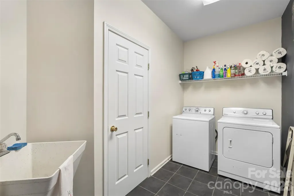 7900 Wilby Hollow Drive Charlotte NC 28270
