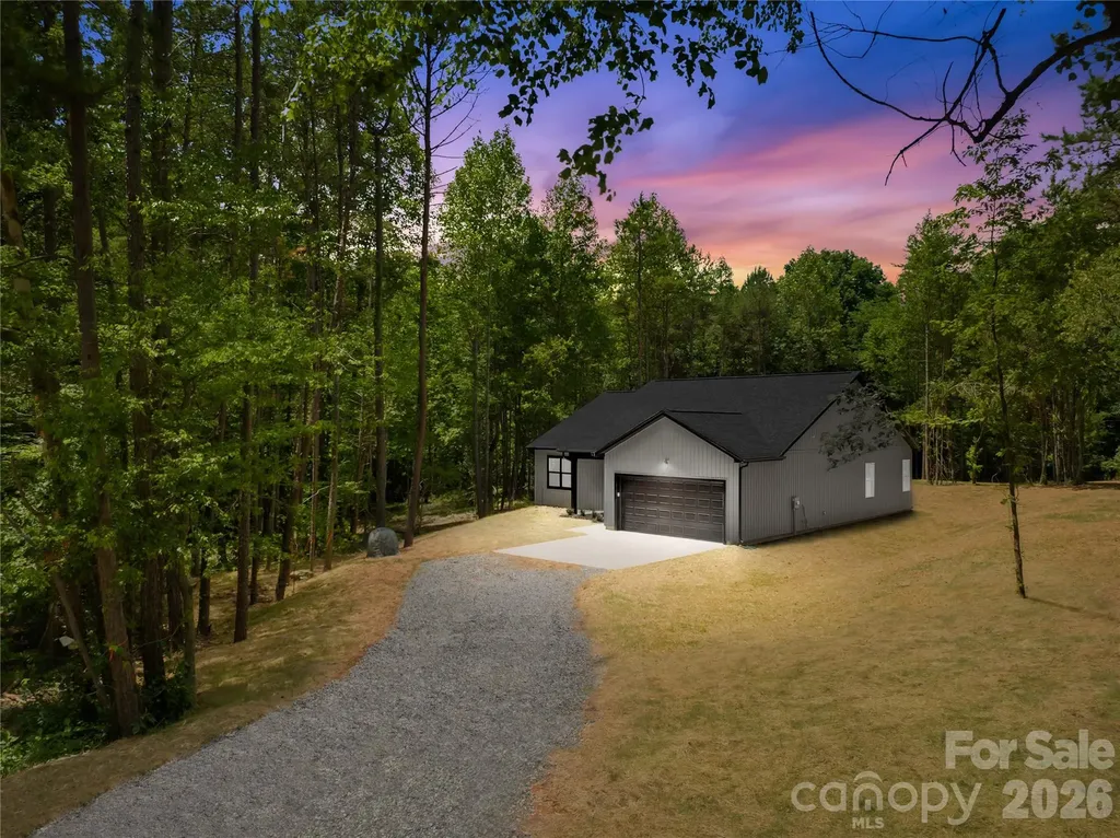 136 Coolbrook Road Statesville NC 28625