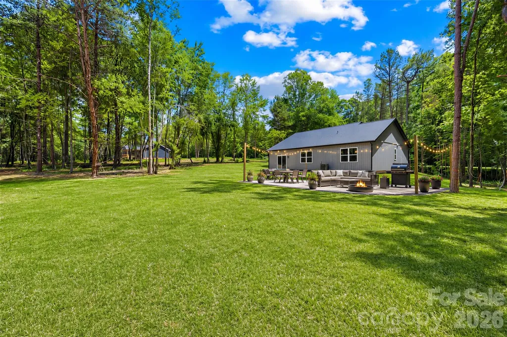 136 Coolbrook Road Statesville NC 28625