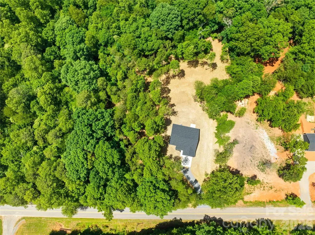 136 Coolbrook Road Statesville NC 28625