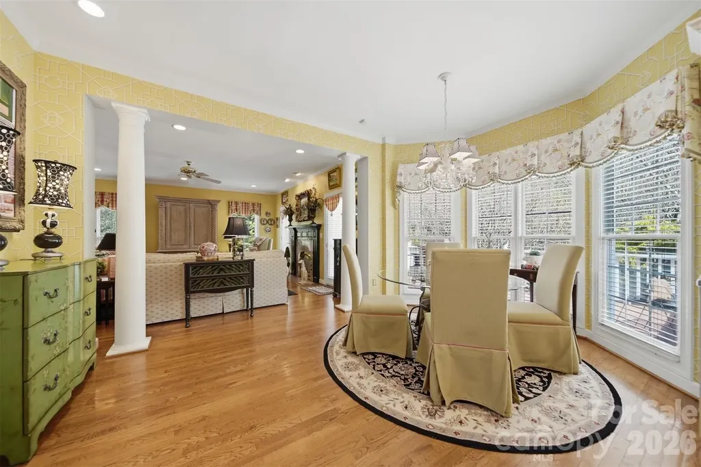 3704 8th Street Place NW Hickory NC 28601