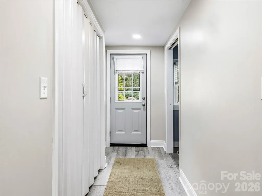33 Kilpatrick Street Brevard NC 28712